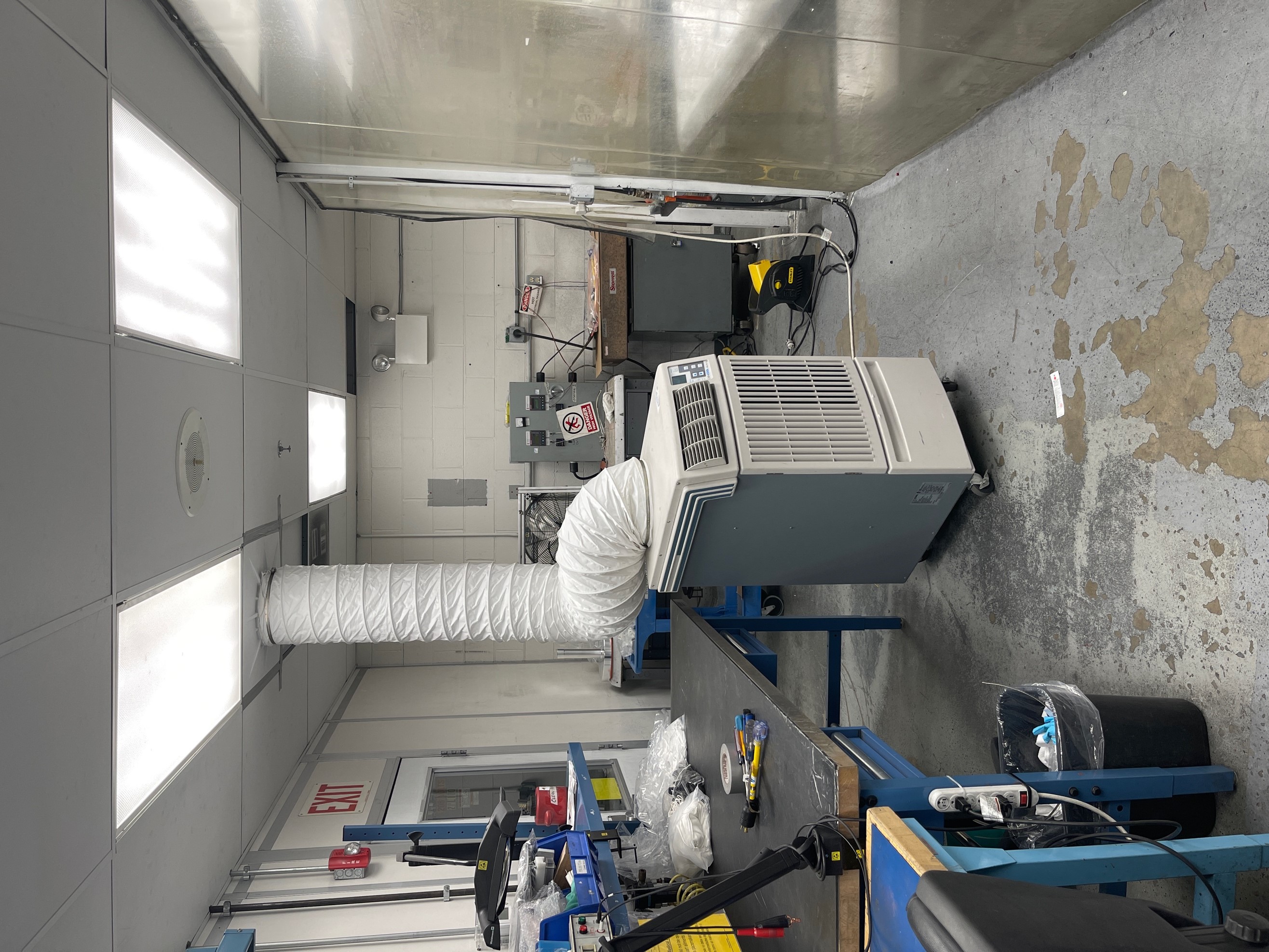 Clean Air product testing room with a Movincool rental unit installed. 